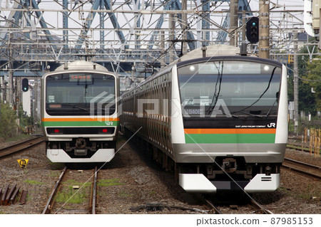 [JT] Tokaido Line E233 series (Takasaki Line direct) 87985153