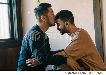 同性戀夫婦 / 多樣性 / LGBTQ / 同性戀夫婦形象 同性戀夫婦 / 多樣性 / LGBTQ / 同性戀夫婦形象 87987609