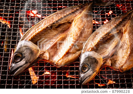 Bake the mackerel opening Bake the mackerel opening 87990228