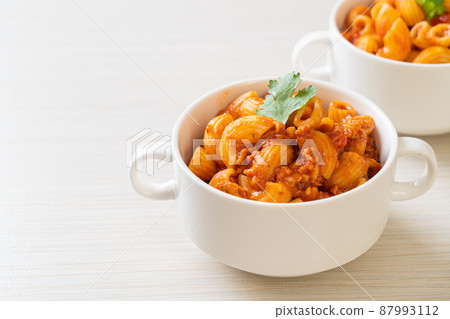 macaroni with tomatoes sauce and mince pork macaroni with tomatoes sauce and mince pork 87993112