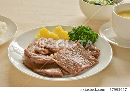 烤肉 烤肉 87993637