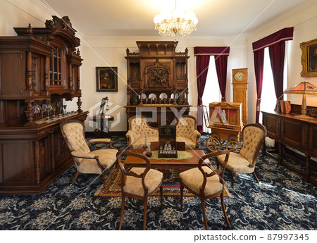 Inside Uroko House (Chuo-ku, Kobe City, Hyogo Prefecture) 87997345