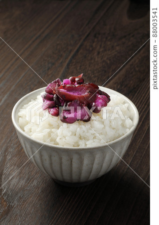 Shibazuke and rice 88003541