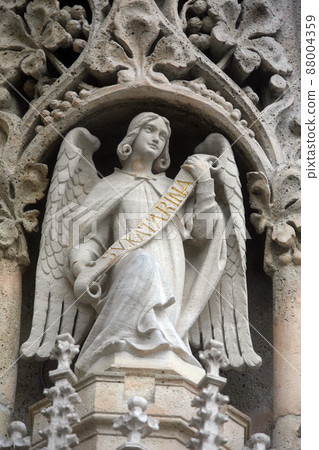 Angel on the portal of the cathedral dedicated to the Assumption of Mary in Zagreb 88004359
