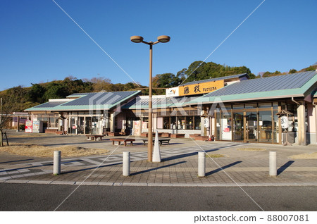 Shin-Tomei Expressway Rest Area