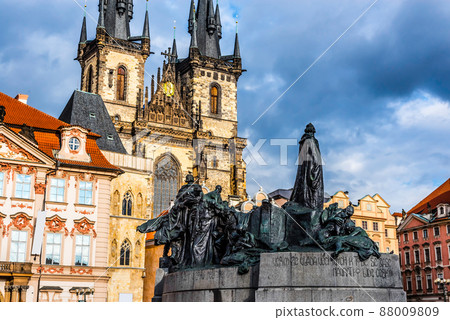Old Town Square. Prague, Czech Republic Old Town Square. Prague, Czech Republic 88009809