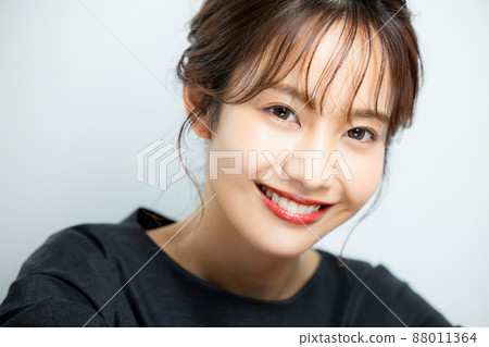 Beauty make-up 88011364