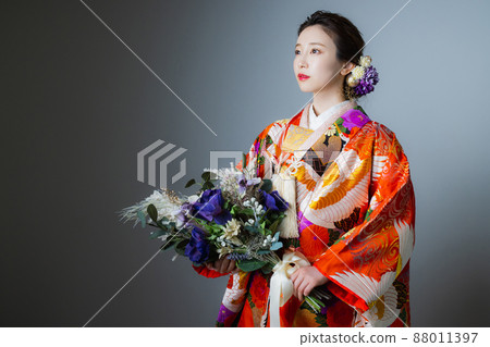 彩色 uchikake 花束 88011397