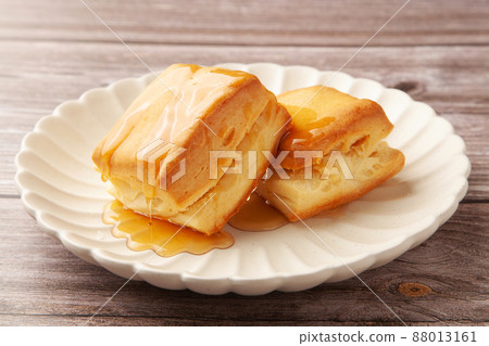 hot biscuit hot biscuit 88013161