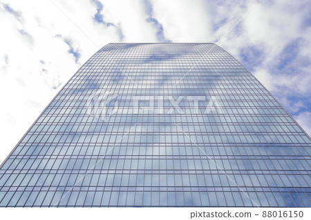 Skyscrapers around Nagoya Station (Nagoya Lucent Tower, Nagoya City, Aichi Prefecture) 88016150