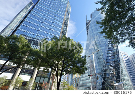 Skyscraper (Nagoya Mitsui Building North Building, Nagoya Spiral Towers, Meieki, Nagoya City, Aichi Prefecture) 88016176