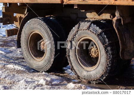 Weathered rough pink painted metal wall texture 88017017