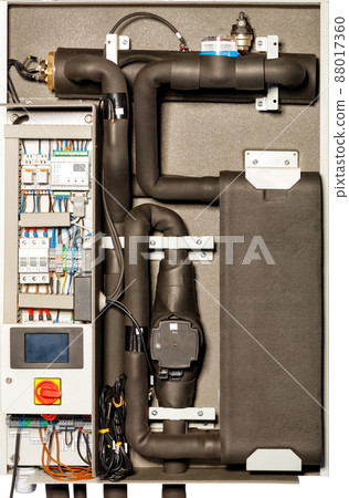 Electronics and internal arrangement of the pump group of the thermal air conditioner. Electronics and internal arrangement of the pump group of the thermal air conditioner. 88017360