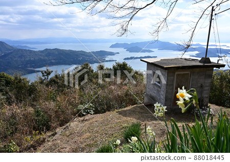 供奉在天草群島最高峰的倉岡神社鳥居 88018445