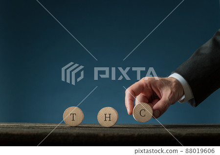 THC sign on wooden cut circles 88019606