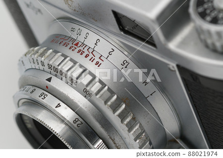 Old rangefinder camera lens Old rangefinder camera lens 88021974