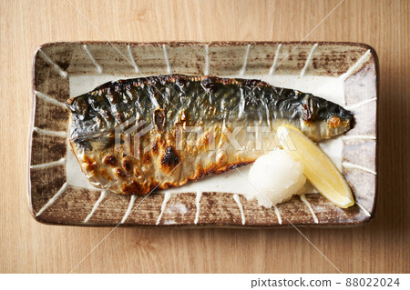 Grilled mackerel with salt Grilled mackerel with salt 88022024
