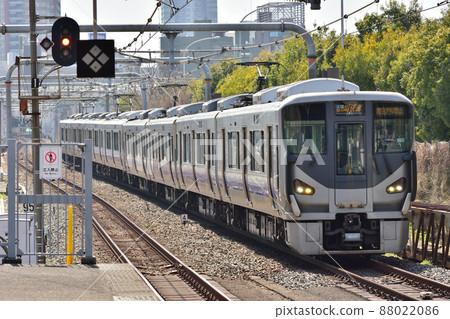 Kanku / Kishu Road Rapid 225 series 5000 series 88022086