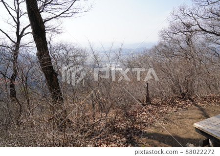從唐山神社到諏訪岳從諏訪嶽山頂到田沼的低山徒步路線 88022272
