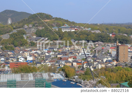 Cityscape from the castle (Naritayama Nagoya Betsuin Daisho-ji Temple, Inuyama Castle, Inuyama City, Aichi Prefecture) Cityscape from the castle (Naritayama Nagoya Betsuin Daisho-ji Temple, Inuyama Castle, Inuyama City, Aichi Prefecture) 88022516