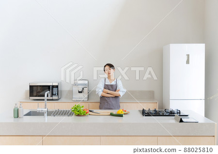 沮喪的家庭主婦媽媽 沮喪的家庭主婦媽媽 88025810
