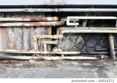 Old drainage pipe (Atami City) Old drainage pipe (Atami City) 88028272