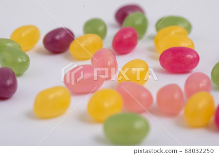 Close-up gummy candies 88032250