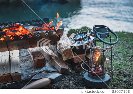 Camp Rough Camp Solo Camp 油燈 Sea Bonfire Camp Kettle Camp Rough Camp Solo Camp 油燈 Sea Bonfire Camp Kettle 88037108