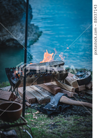 Camp Rough Camp Sea 篝火叢林燈 88037143