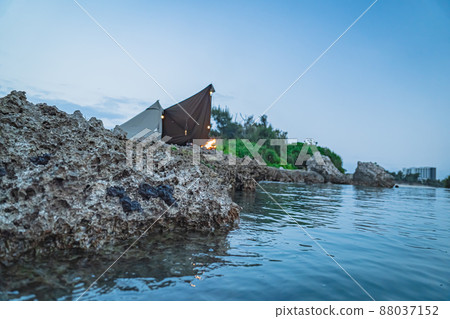 野營帳篷堅固營海篝火叢林工藝油燈 野營帳篷堅固營海篝火叢林工藝油燈 88037152