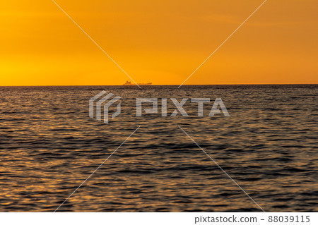 Noto Summer sunset over the Sea of Japan Noto Summer sunset over the Sea of Japan 88039115