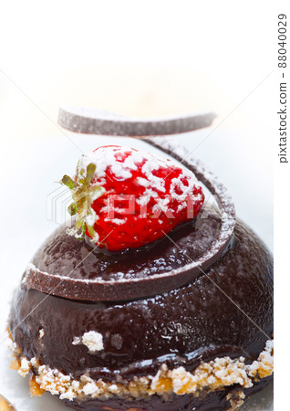 fresh chocolate strawberry mousse fresh chocolate strawberry mousse 88040029