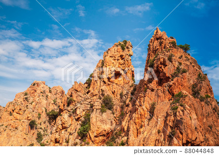 Red rocks of Calanques de Piana, Corsica 88044848