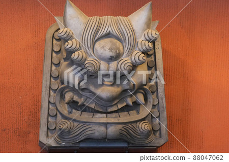 Onigawara that keeps various demons away from landscapes, photographs, and Edo-style demon extermination Onigawara that keeps various demons away from landscapes, photographs, and Edo-style demon extermination 88047062