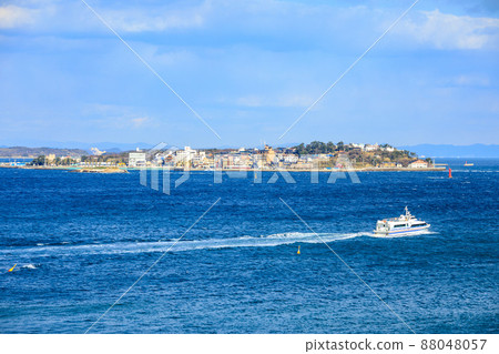 Minamichita-cho, Chita-gun, a high-speed ship navigating Himakajima and Mikawa Bay Minamichita-cho, Chita-gun, a high-speed ship navigating Himakajima and Mikawa Bay 88048057