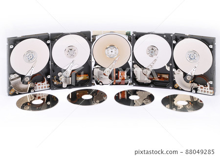Many Open Hard drives. Are reflected in disks. 88049285