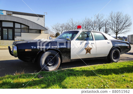 American highway patrol car 88051562
