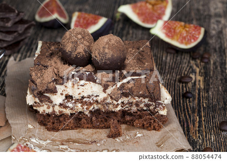chocolate cake with buttercream , close up chocolate cake with buttercream , close up 88054474