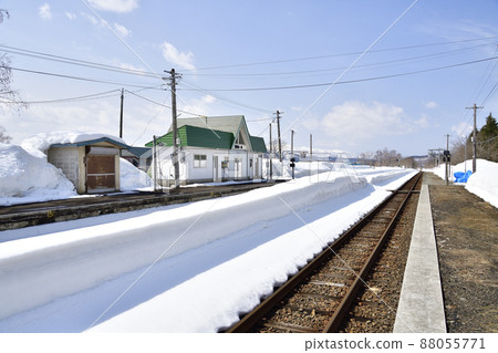 早春拍攝北海道黑松內的Neppu站風景 早春拍攝北海道黑松內的Neppu站風景 88055771