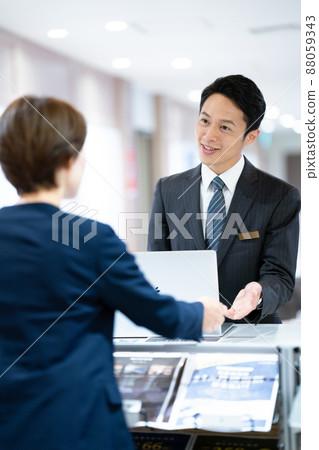 接待人員 88059343