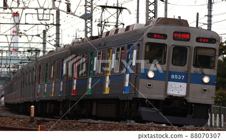[DT] Tokyu Denentoshi Line 8500 series (blue belt: Bunkamura) 88070307