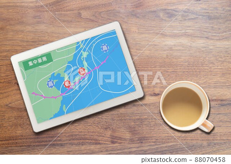Weather forecast Weather map Meteorological torrential rain Rainy season (tablet cup) Weather forecast Weather map Meteorological torrential rain Rainy season (tablet cup) 88070458
