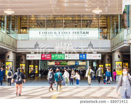 Shinagawa Station Konan Exit Shinagawa Station Konan Exit 88071411