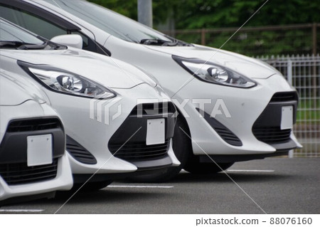 汽車形象豐田Aqua商務車 88076160