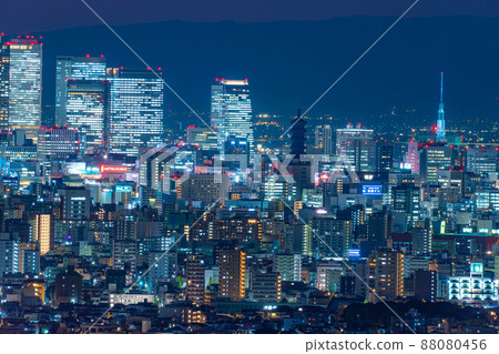 Night view of Nagoya city seen from Higashiyama Sky Tower [Aichi Prefecture] 88080456