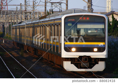 內房線 209系 2000系（8輛編組） 88081418