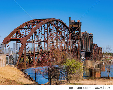 Sunny view of the historical Clinton Presidential Park Bridge Sunny view of the historical Clinton Presidential Park Bridge 88081706