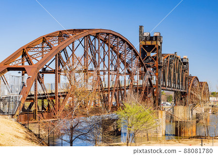 Sunny view of the historical Clinton Presidential Park Bridge Sunny view of the historical Clinton Presidential Park Bridge 88081780