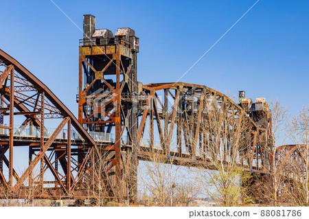 Sunny view of the historical Clinton Presidential Park Bridge Sunny view of the historical Clinton Presidential Park Bridge 88081786