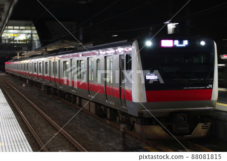 Sotobo Line E233 series (Commuting rapid train from Keiyo Line: Honda Station) Sotobo Line E233 series (Commuting rapid train from Keiyo Line: Honda Station) 88081815